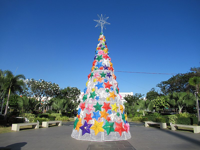 Nostalgia and Connection: How OFWs Maintain Christmas Traditions Across Borders