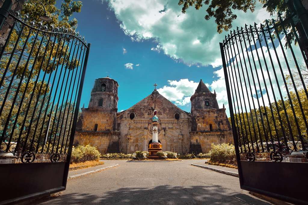 Celebrating Holy Week: The OFW Experience