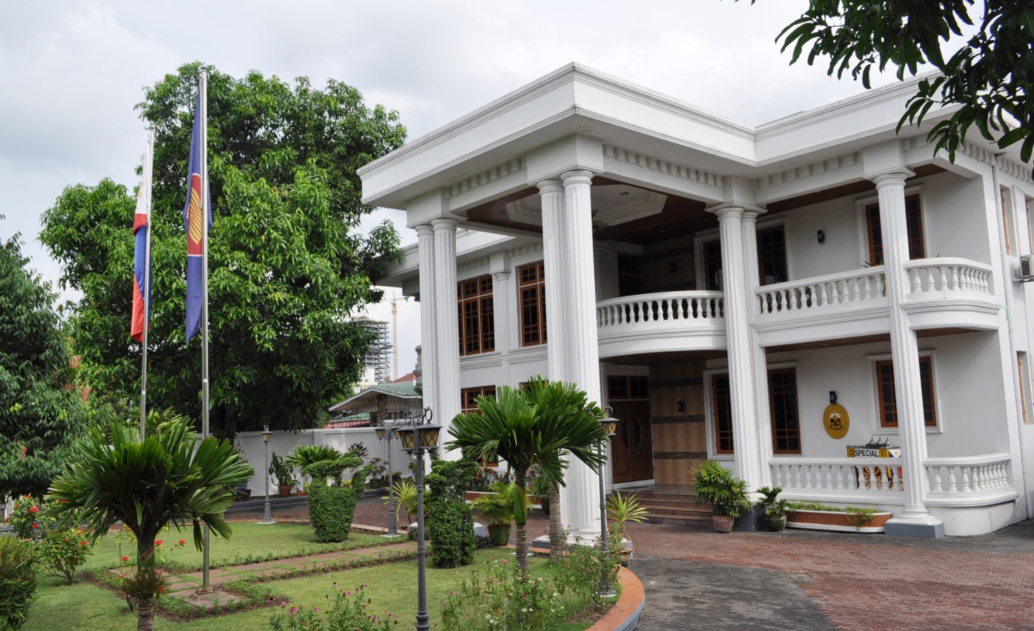 Traveling to and from Philippines, now permitted for OFWs in Myanmar -- DMW